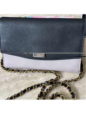 Kate Spade Laurel Way Winni Wallet crossbody. Two-Tone Almondine- Black
